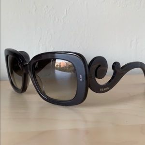 Prada sunglasses in dark grey. 100% REAL.